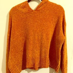 Crop Front Hooded Sweater